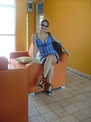 linda y hermosa
